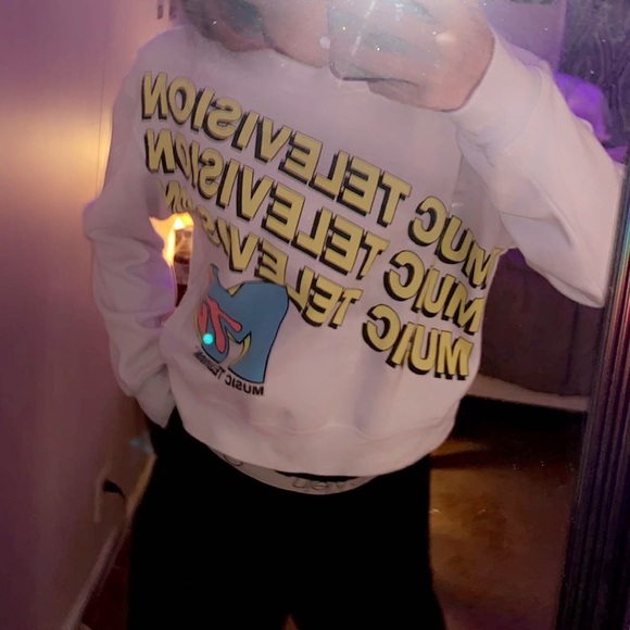 musical television cropped sweatshirt - Picture 2 of 3